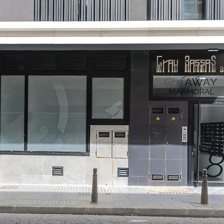 Sun&beach En Canteras Appartamento *